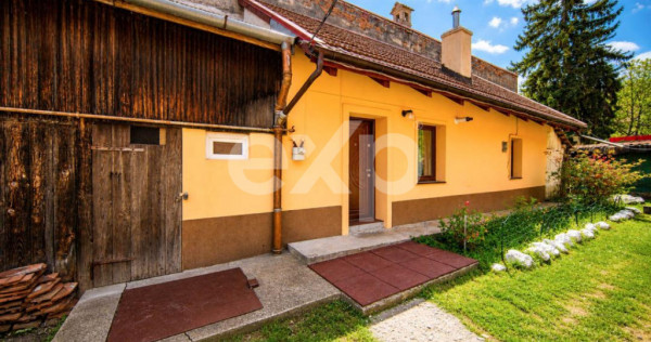Garsonieră la casă de &icirc;nchiriat,str Lungă