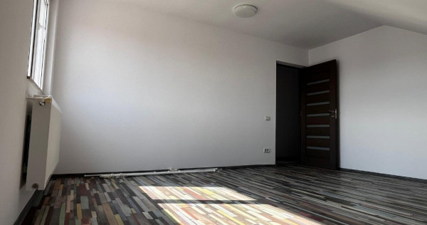 Apartament 3 camere decomandat,83mp ut,bl.2016,vedere liberă,Burdujeni