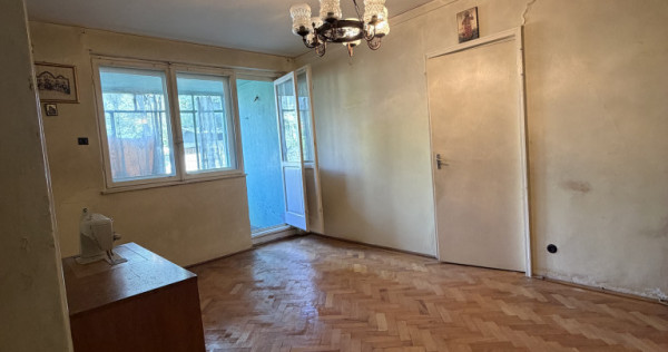 Apartament 2 camere de v&acirc;nzare, Strada Doina (Sector 5)