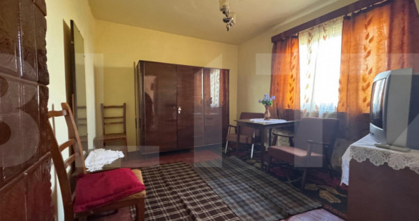 Casă din cărămidă cu teren 466 mp, Botoșani