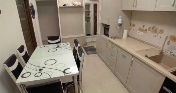 SAGULUI - RENOVAT - 4 CAMERE - CENTRALA PROPRIE - DECOMANDAT