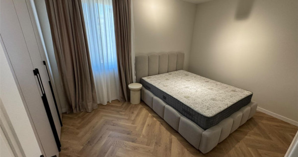Ap 3 camere, 2 bai, etaj 1, parcare, bloc nou, central , 80