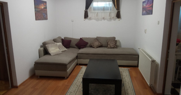 De inchiriat apartament 4 camere Bariera etaj 1