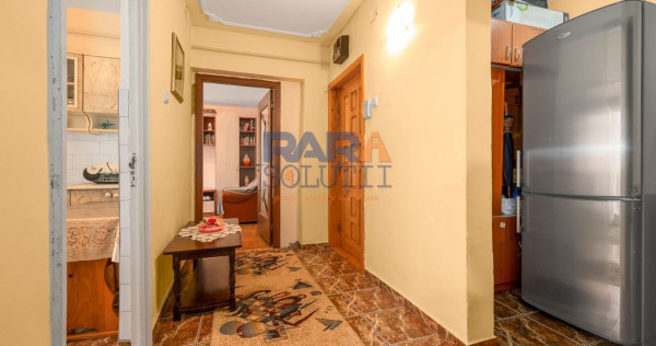 Apartament 2 camere - etaj 2, Piața Mare