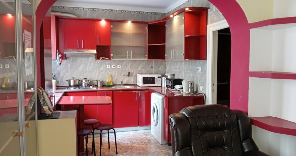 Apartament 3 camere cu terasa 12 mp, comision zero pt. chiri