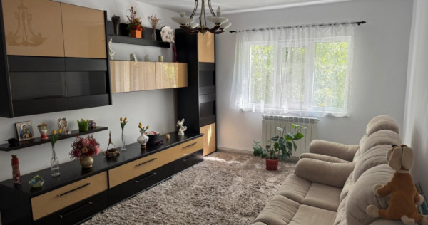 ZONA SPITALULUI- 2 CAMERE , RENOVAT, CENTRALA GAZ