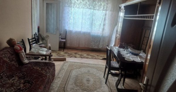Apartament 3 camere, 60 mp, zona Piata Garii