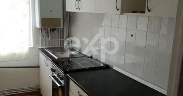 Apartament 3 camere decomandat, 76 mp &ndash; Podu Roș
