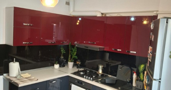 Unirii, 3 camere, etaj 5