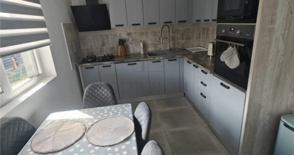 Duplex mobilat utilat - bucatarie inchisa - teren 400 mp
