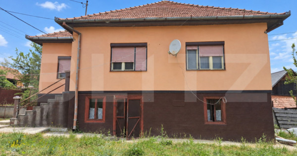 Casa de vanzare, 119 mp, teren 5.300 mp, zona Mihaiesti