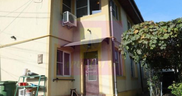 Casa, 5 camere si curte, locatie centrala in Pantelimon, Ilfov