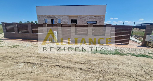 Casa individuala ~ 3 camere 2 bai ~ teren 375 mp