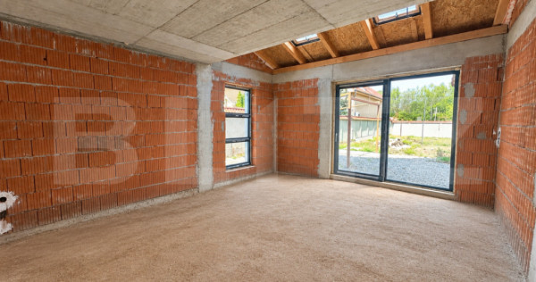 Duplex la rosu, 120 mp, teren 470 mp, zona Paulesti