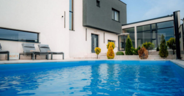 Vilă Exclusivistă 305 mp Util | 2 Piscine, SPA/Jacuzzi |