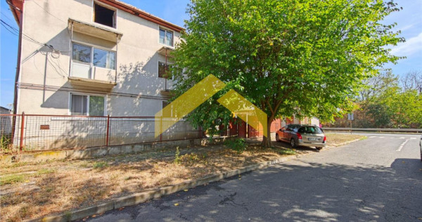 CASA DE VANZARE-SUBCETATE-PE COLT-TEREN 932mp