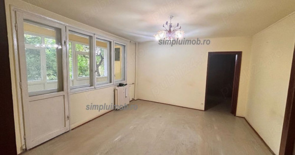 Apartament 3 camere - Bulevardul Alexandru Obregia