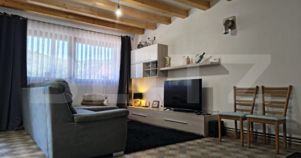 Casă de v&acirc;nzare &ndash; 4 camere, &icirc;n Poșaga