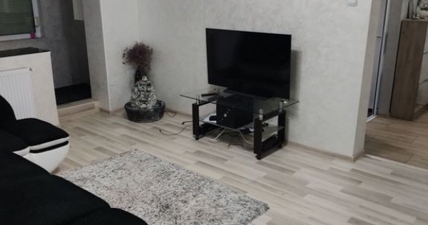 APARTAMENT 3 CAMERE &ndash; MICRO 17 &ndash; RENOVAT &ndash; ETAJ 3/4 &ndash; 64 MP