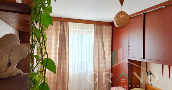 Ap 4 camere |Balcon |Zona Manastur-Par&acirc;ng/McDonald&rsquo;s/Petr
