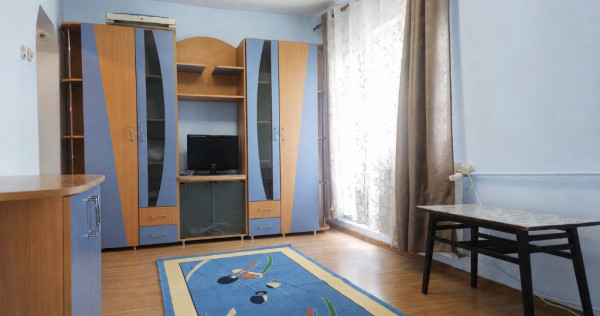 Chirie garsoniera, zona Confectii langa Universitate &rdquo;Vasile Goldis&rdquo;