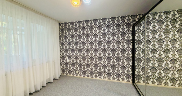 Apartament 3 camere decomandat etaj 1 din 4 Drumul Taberei