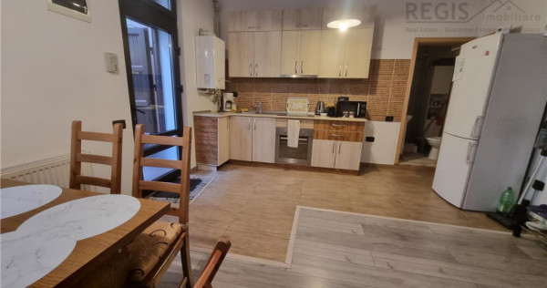 Apartament de 3 camere la casa zona Centrul Istoric