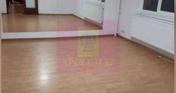 Vanzare apartament Nerva Traian-adiacent