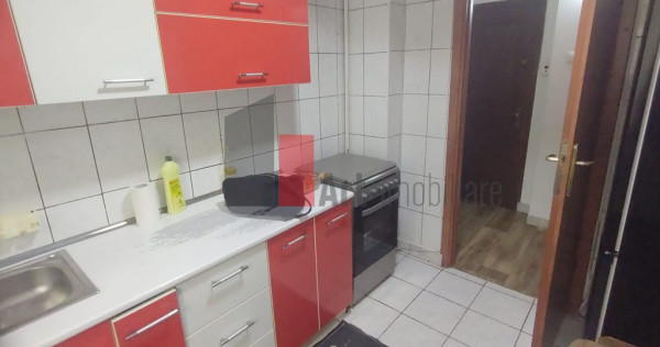 V&acirc;nzare apartament 2 camere Nițu Vasile