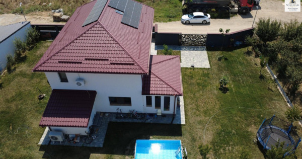 Inchiriere Vila 4 camere, Panouri Fotovoltaice