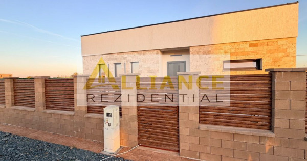 Casa moderna cu 3 camere, 2 bai si teren de 375 mp, aproape de STB