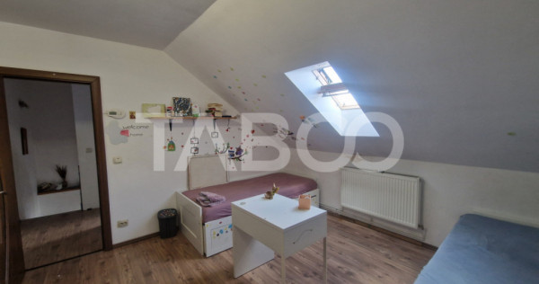 Apartament intabulat 3 camere 65 mp cu balcon zona linistita