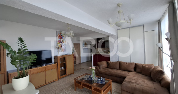 Apartament 2 camere de vanzare decomandat 59 mp zona Doamna