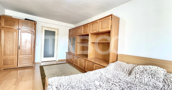 Apartament cu 2 camere de vanzare Grigorescu izolat cu lift