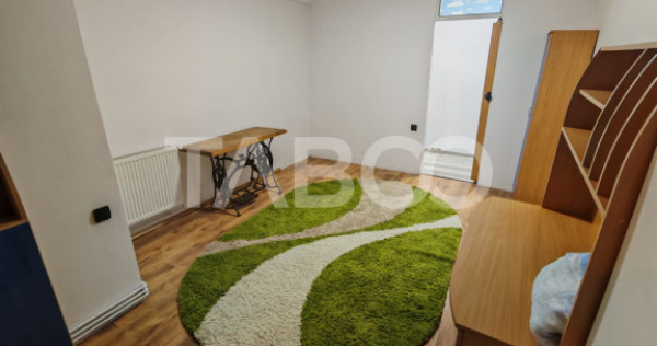 Apartament cu 2 camere de vanzare decomandat la cheie cartie