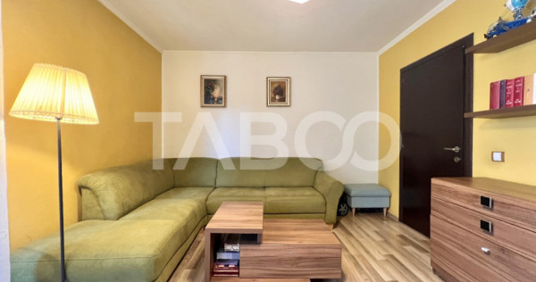 Apartament cu 3 camere decomandate de vanzare in cartierul M