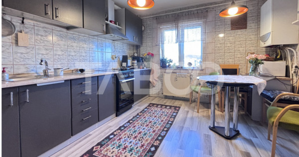 Apartament 4 camere vanzare Piata Flora Manastur