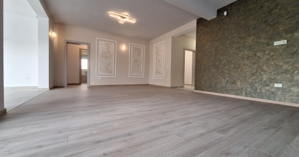 Casa individuala cu garaj, pompa de caldura, finisaje premiu