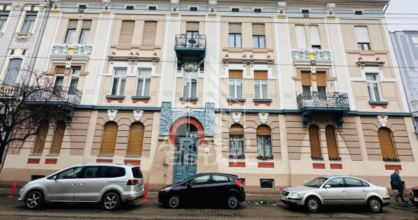 Apartament elegant in palat istoric restaurat, Timisoara Piata Maria