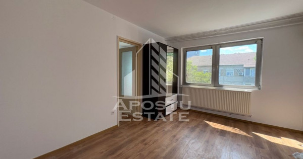 Apartament 2 camere, in zona Piata Marasti, Timisoara.
