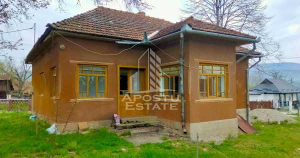 Casa cu potential turistic- Zona Varfurile