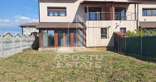 Casa de vanzare spatioasa, 5 camere si 3 bai, Giarmata, Comision 0