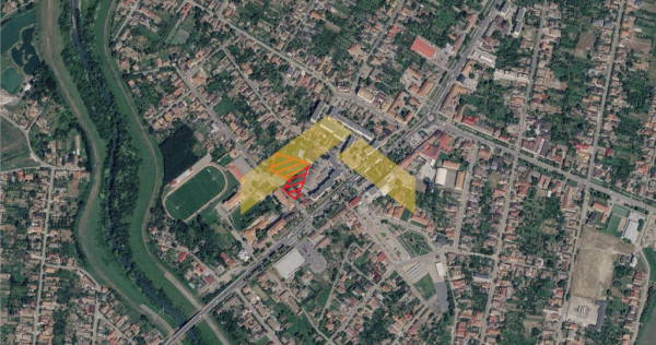 Teren intravilan 4.419 mp de centrul Chisineu Cris