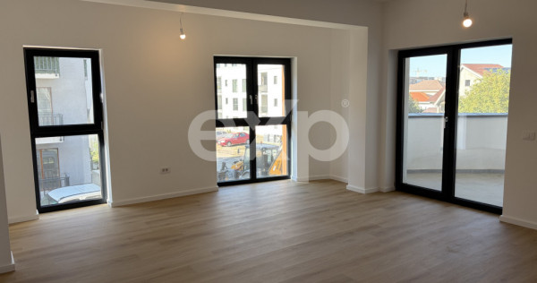 Apartament 2 camere ,decomandat, etaj 1, lift, tractorul no