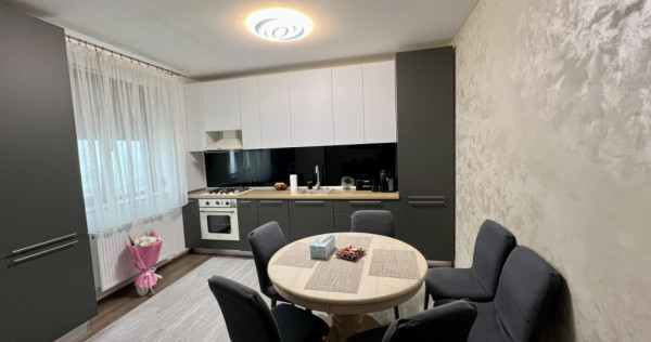 Casa cu 2 camere, 54 mp, curte comuna, parter - Zona Freidor