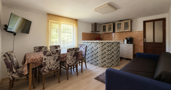 Casa 3 camere, 100 mp utili, 300 mp teren propriu, curte com