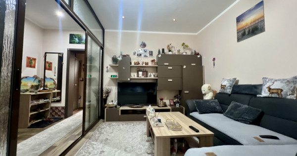 Apartament modern, 3 camere, decomandat, 61 mp utili, mobila