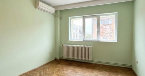 Apartament 3 camere, 80mp utili, 2 balcoane, lift -Simion Ba