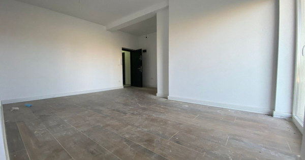 Apartament 3 camere, semidecomandat,62 mp utili, parter- Tor