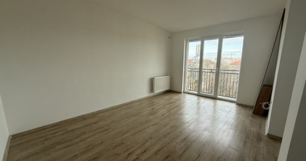Apartament luminos, 3 camere, decomandat, 75 mp - Aradului